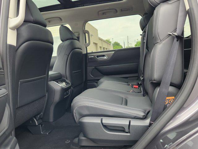 new 2025 INFINITI QX80 car, priced at $82,670