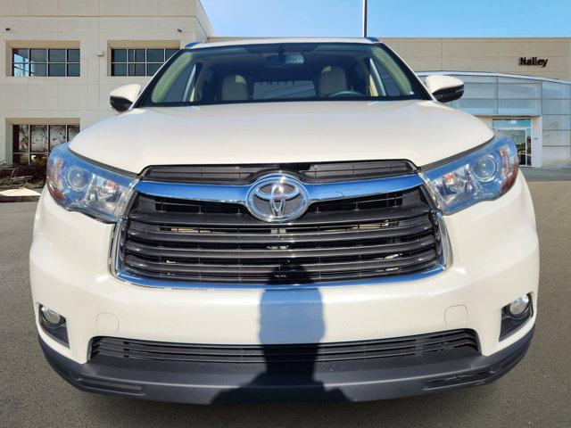 used 2016 Toyota Highlander car, priced at $19,495