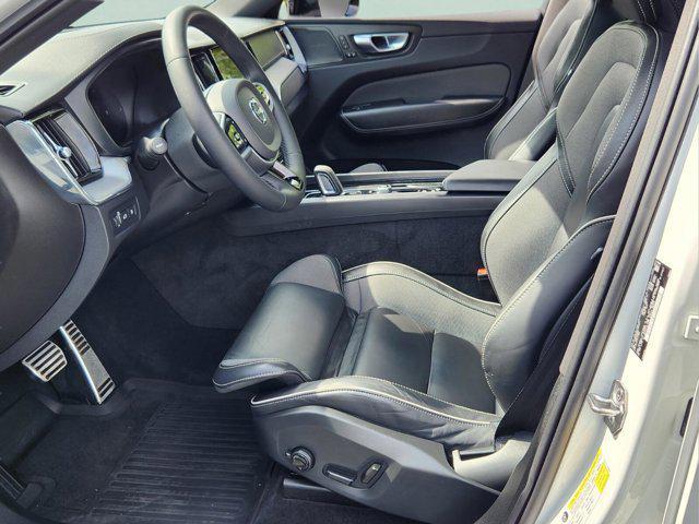used 2022 Volvo XC60 Recharge Plug-In Hybrid car, priced at $37,164