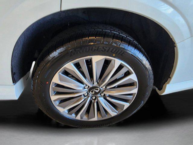 new 2025 INFINITI QX80 car, priced at $96,100