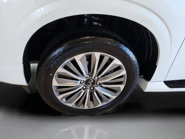 new 2025 INFINITI QX80 car, priced at $96,100