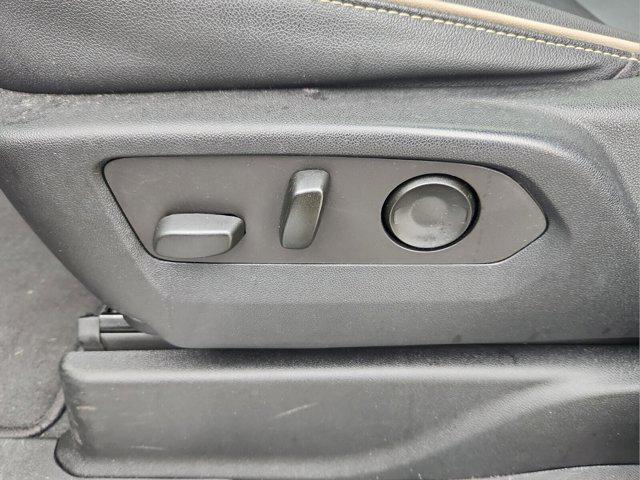 used 2022 GMC Yukon car, priced at $55,410