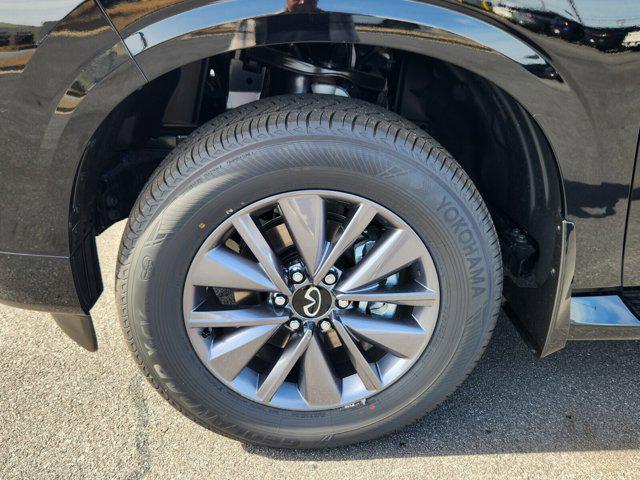 new 2025 INFINITI QX80 car, priced at $85,516