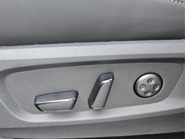 new 2025 INFINITI QX60 car, priced at $58,317