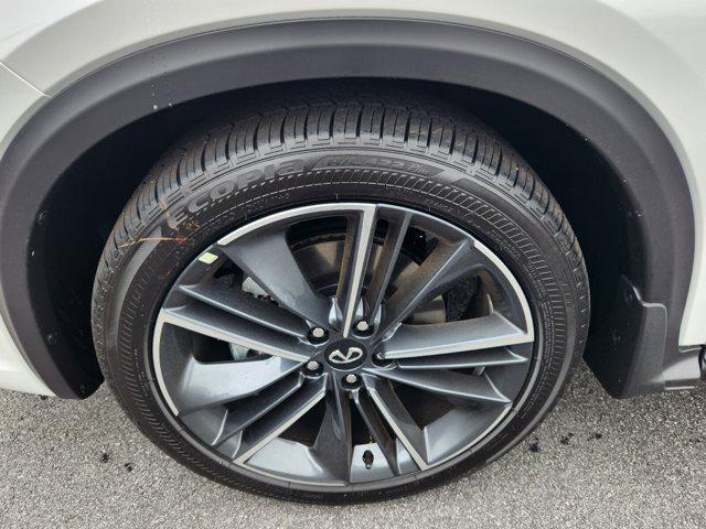 new 2025 INFINITI QX55 car, priced at $59,844