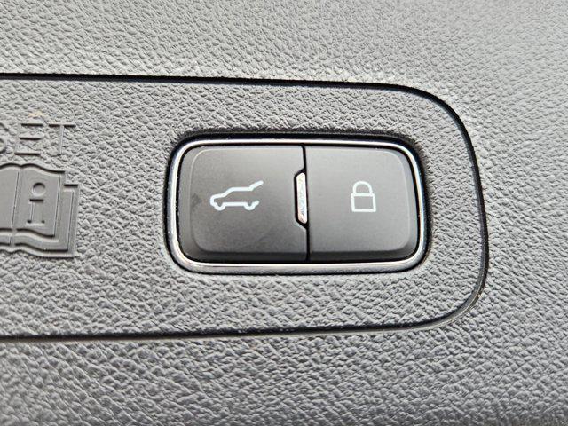 used 2022 Lincoln Aviator car, priced at $39,388
