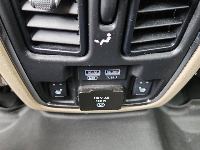 used 2019 Jeep Grand Cherokee car, priced at $18,395