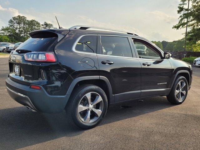 used 2019 Jeep Cherokee car, priced at $21,044