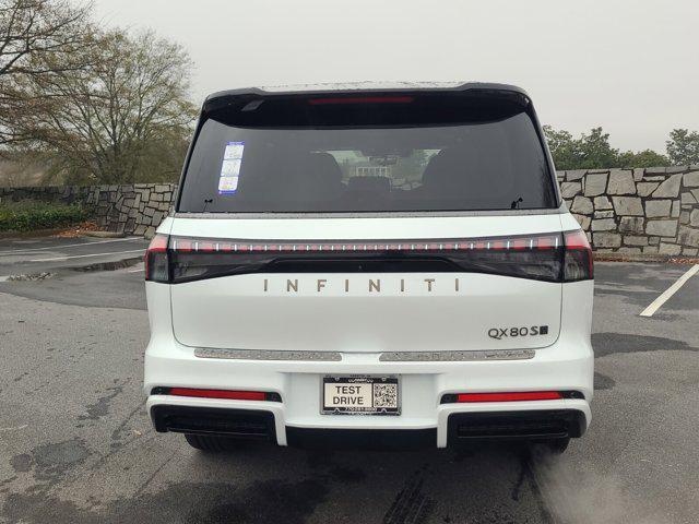 new 2026 INFINITI QX80 car, priced at $107,825