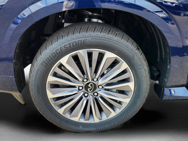 new 2025 INFINITI QX80 car, priced at $88,156