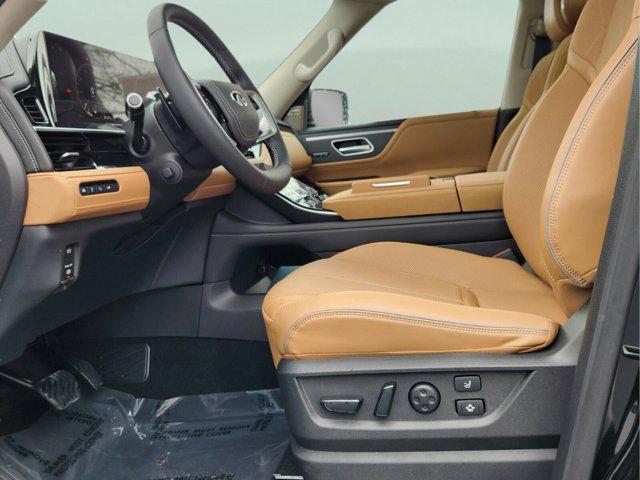 new 2025 INFINITI QX80 car, priced at $102,083