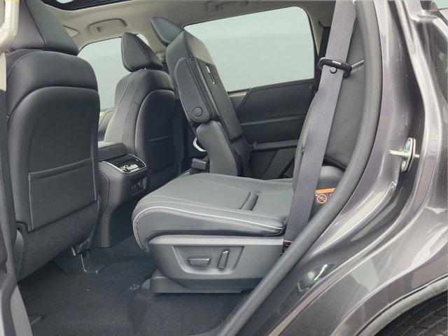 new 2025 INFINITI QX80 car, priced at $93,096