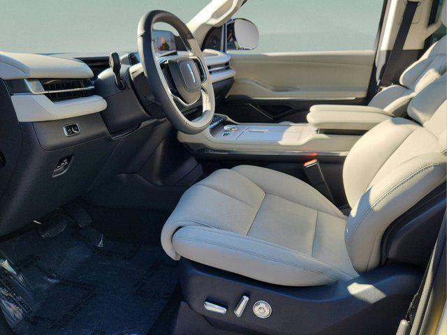 used 2025 Lincoln Navigator car, priced at $89,995