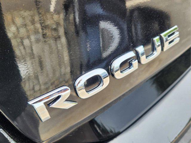 used 2019 Nissan Rogue car, priced at $15,595