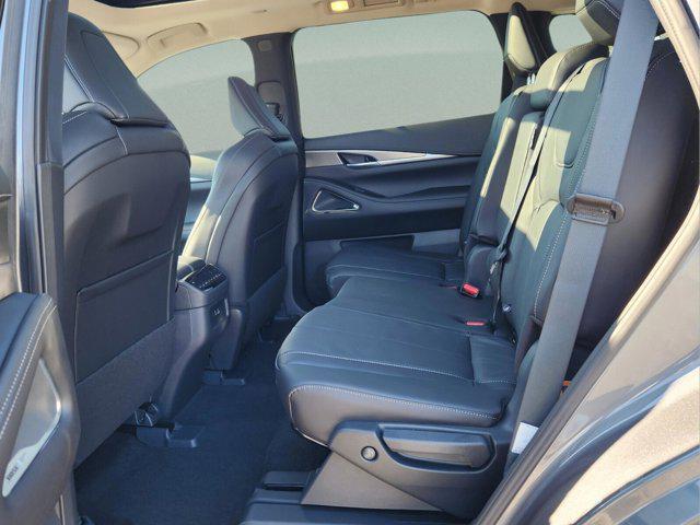 used 2025 INFINITI QX60 car, priced at $46,232