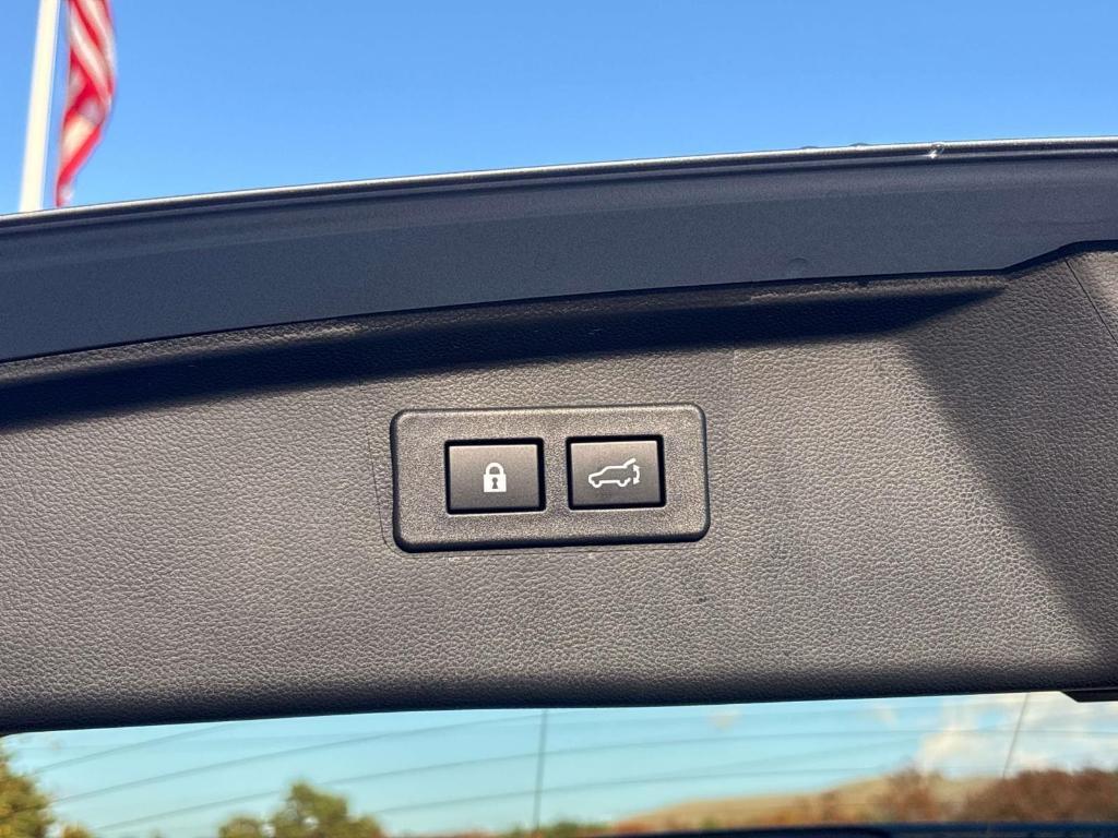 used 2025 Subaru Outback car, priced at $30,900