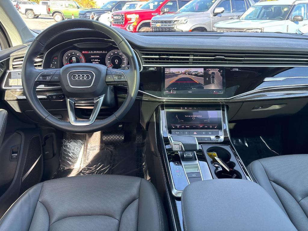 used 2025 Audi Q7 car, priced at $56,900