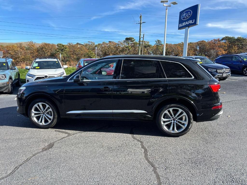 used 2025 Audi Q7 car, priced at $56,900