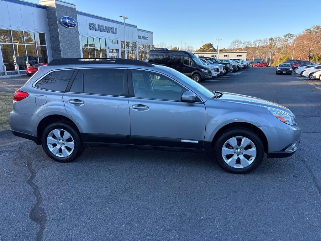 used 2011 Subaru Outback car