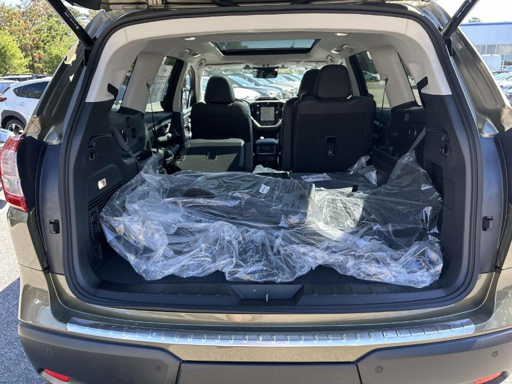 new 2025 Subaru Ascent car, priced at $50,571
