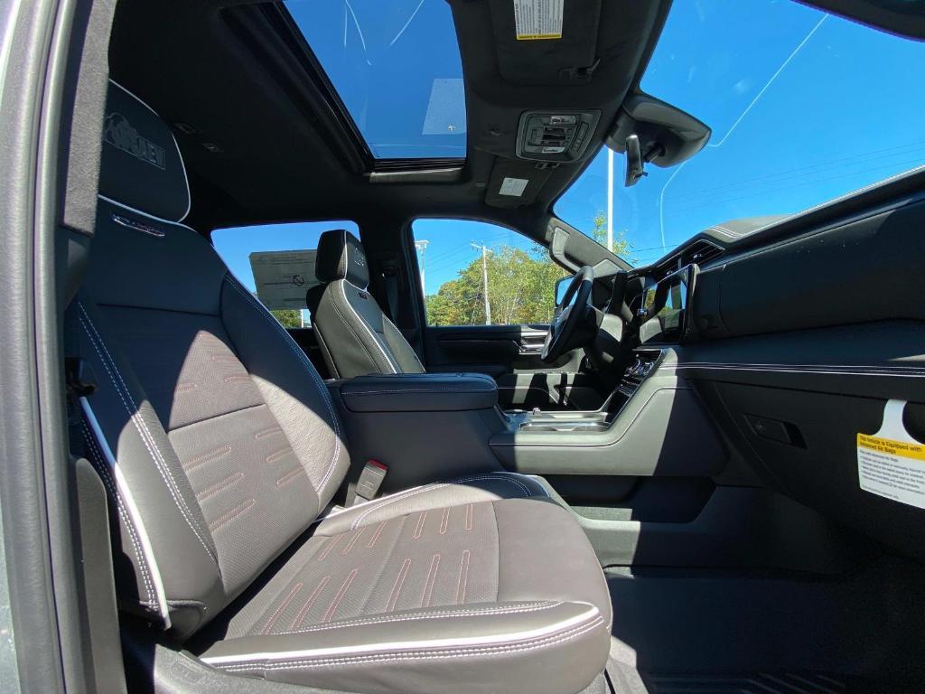 used 2025 GMC Sierra 2500 car, priced at $101,900