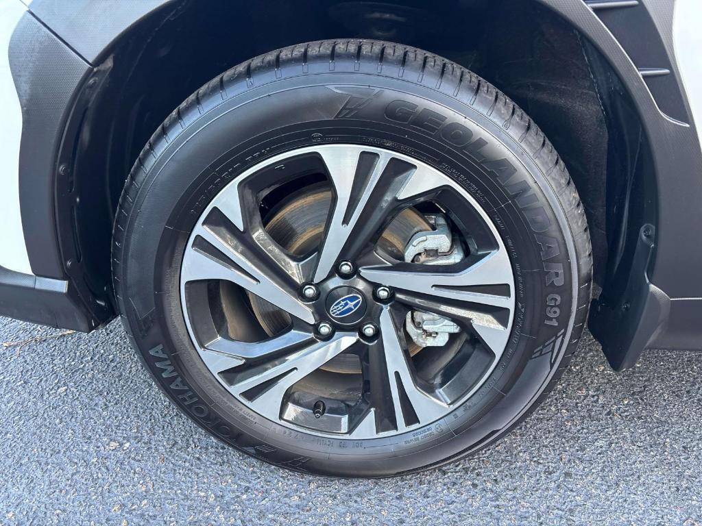 used 2025 Subaru Crosstrek car, priced at $26,900