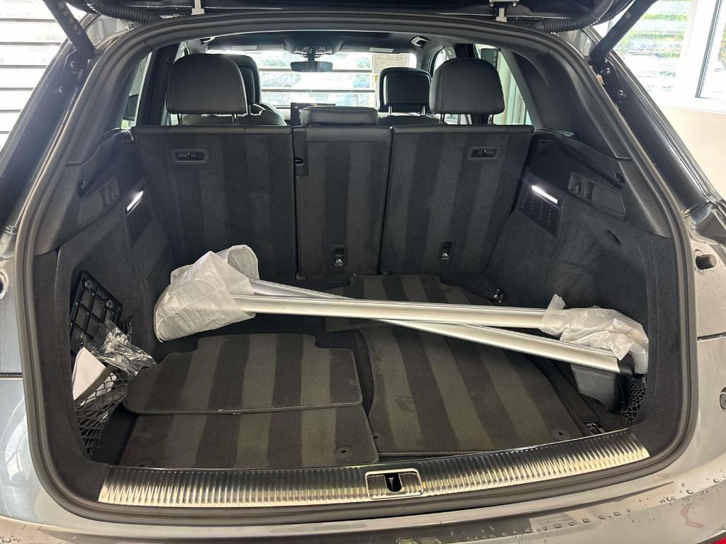 used 2024 Audi SQ5 car, priced at $48,900