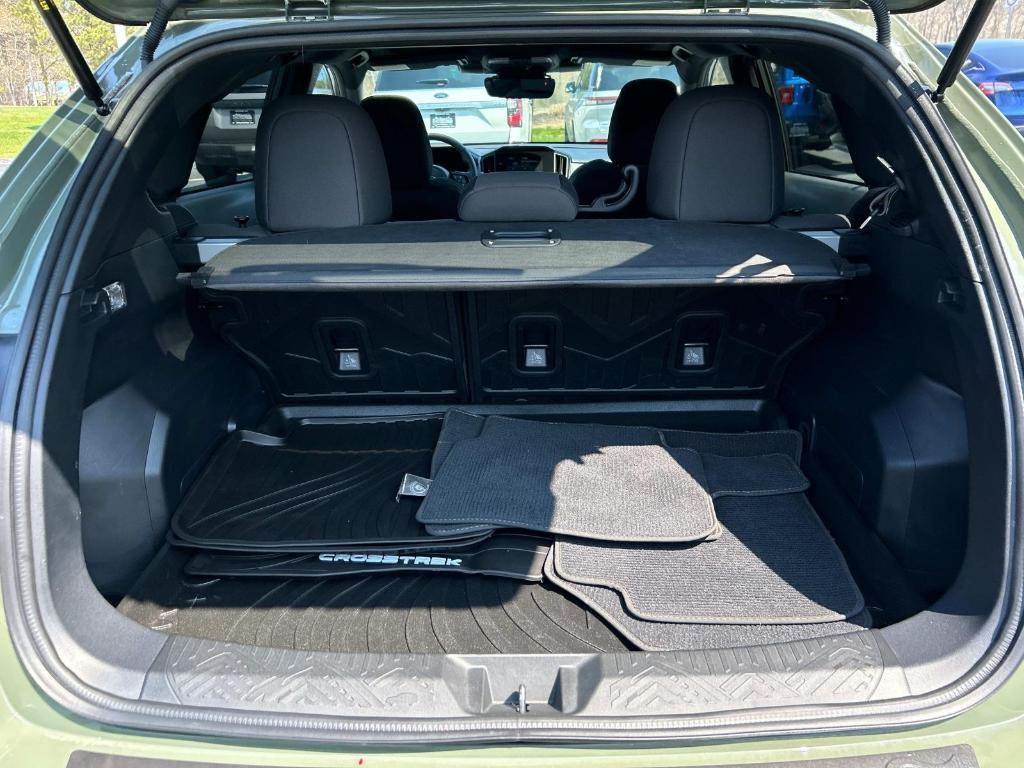 used 2025 Subaru Crosstrek car, priced at $31,900