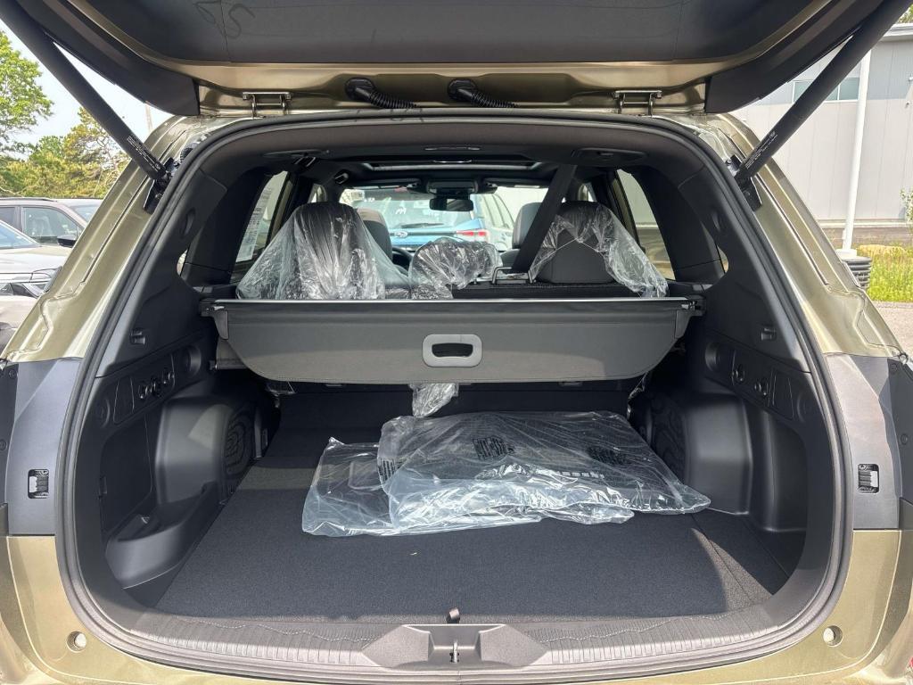 new 2025 Subaru Forester Hybrid car, priced at $36,571