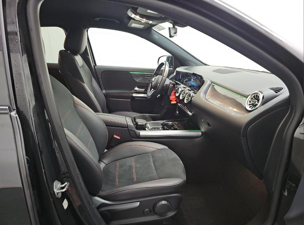 used 2022 Mercedes-Benz GLA 250 car, priced at $33,900