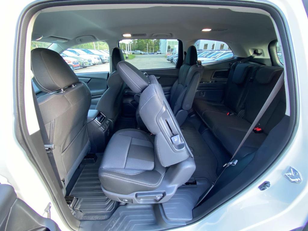 new 2025 Subaru Ascent car, priced at $42,321