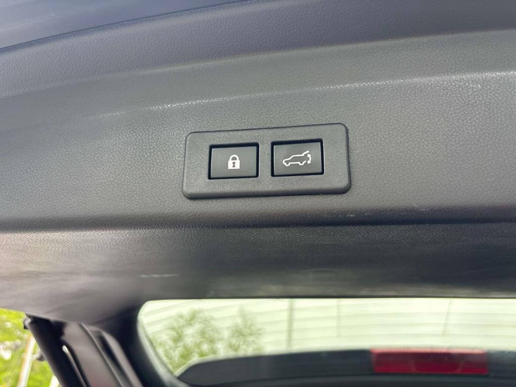used 2022 Subaru Ascent car, priced at $28,500