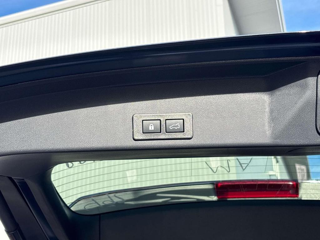 new 2025 Subaru Ascent car, priced at $50,380