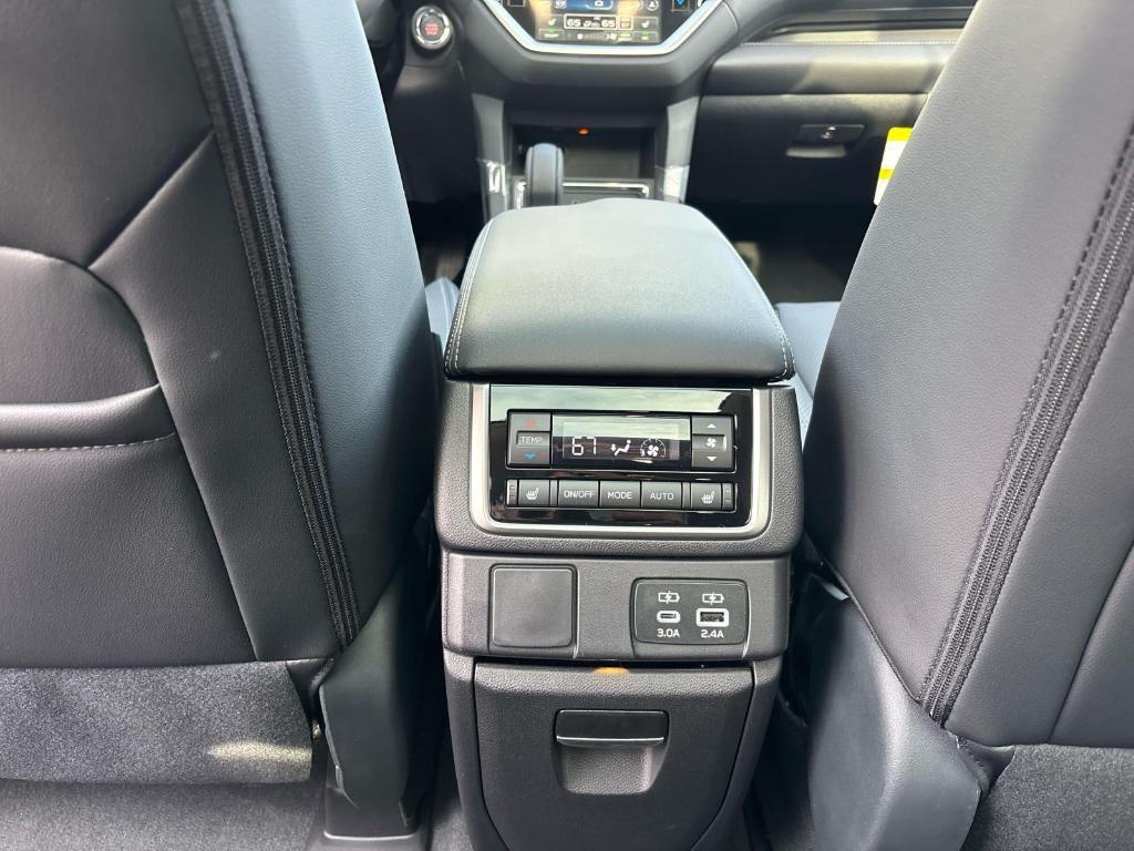 new 2025 Subaru Ascent car, priced at $50,380