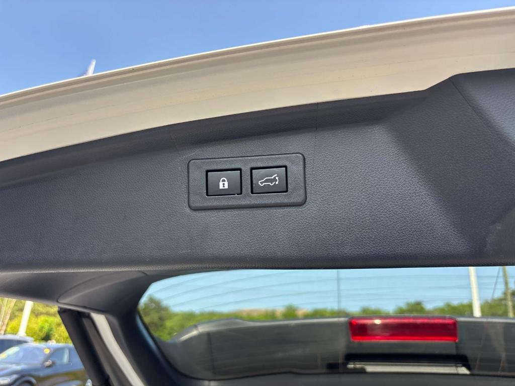 used 2022 Subaru Outback car, priced at $30,800