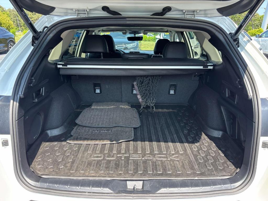used 2022 Subaru Outback car, priced at $30,800