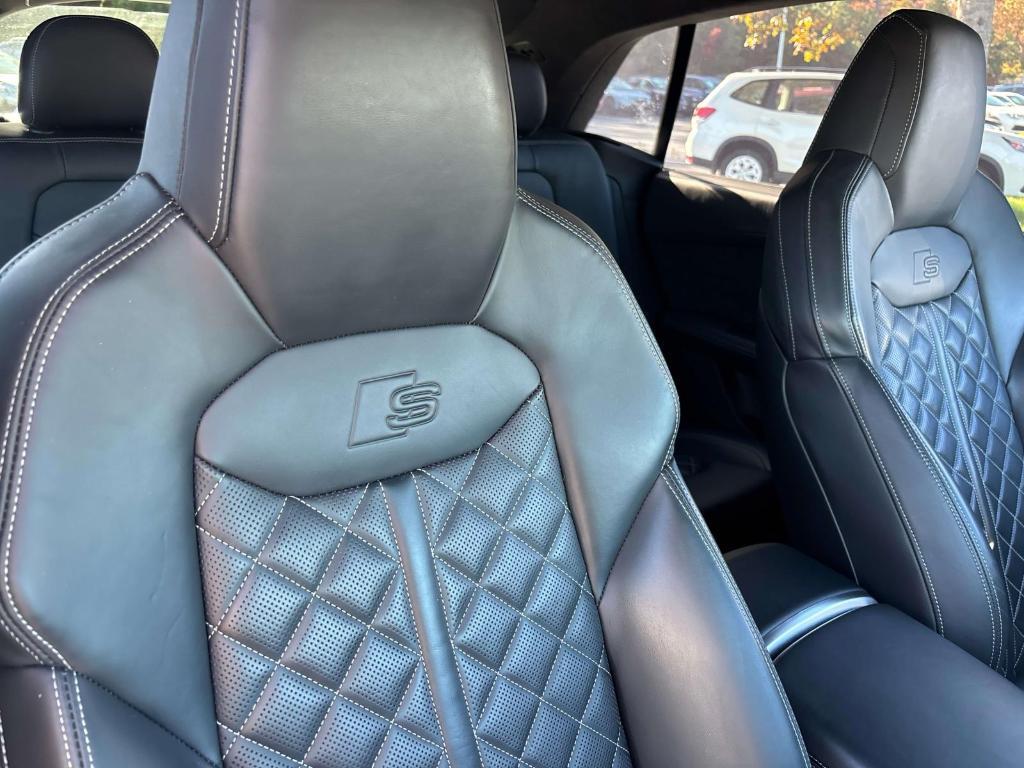used 2022 Audi SQ8 car, priced at $58,900