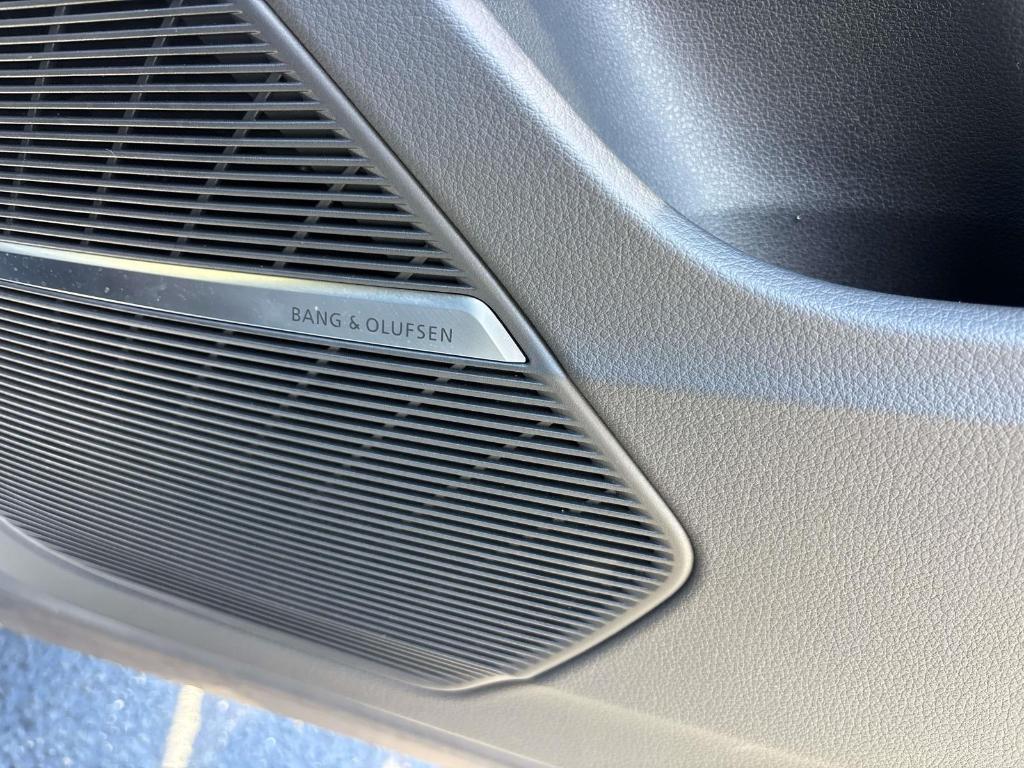 used 2022 Audi SQ8 car, priced at $58,900