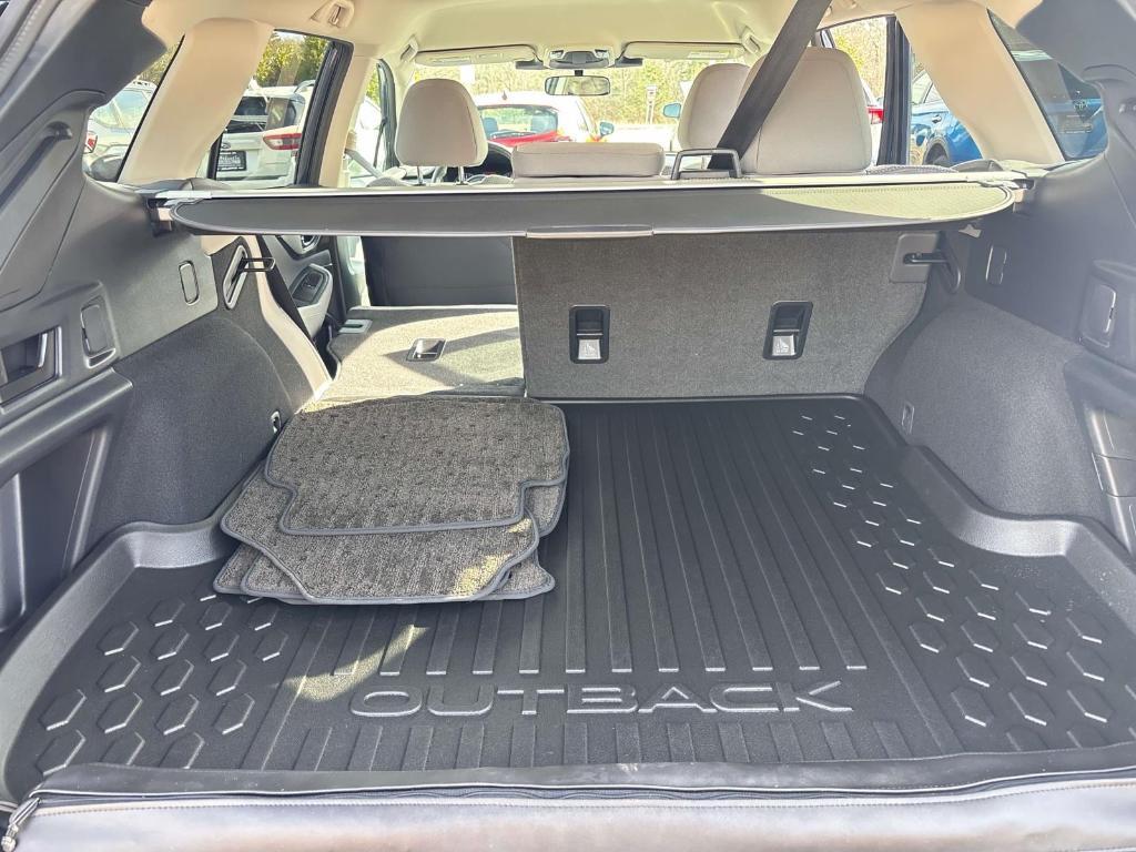 used 2025 Subaru Outback car, priced at $31,900