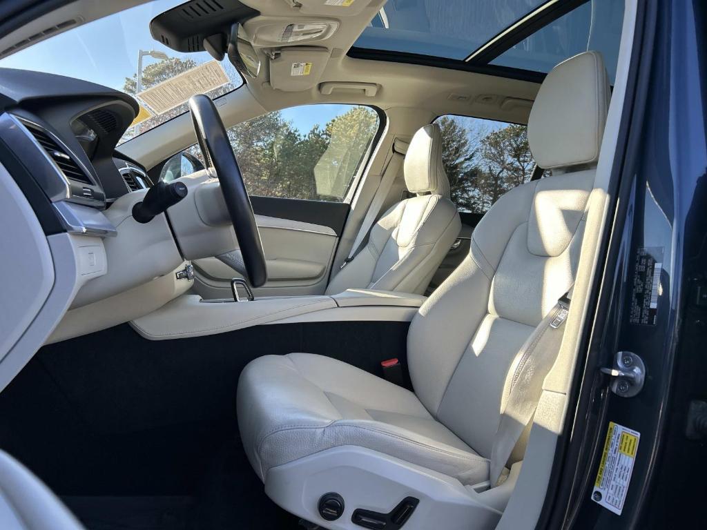 used 2024 Volvo XC90 car, priced at $34,900