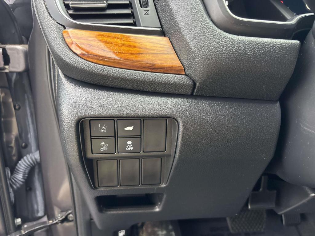 used 2021 Honda CR-V car, priced at $26,200