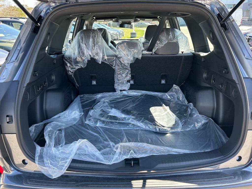 new 2025 Subaru Forester car, priced at $32,218