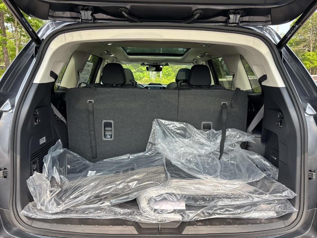 new 2025 Subaru Ascent car, priced at $48,834