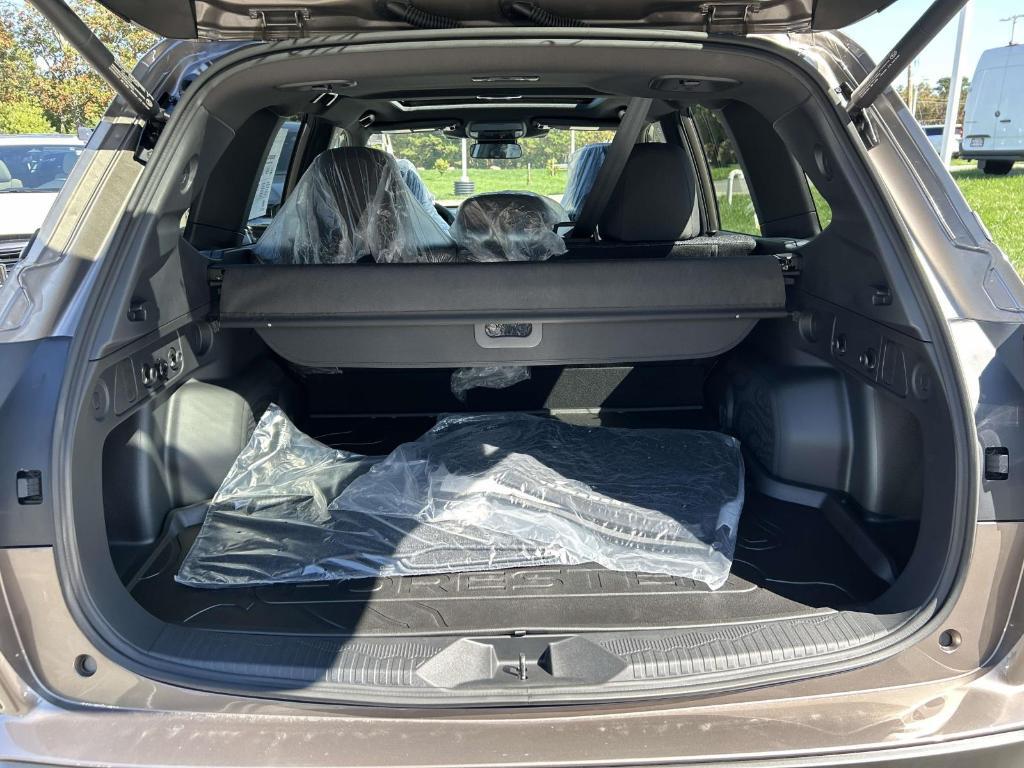 new 2025 Subaru Forester car, priced at $36,913