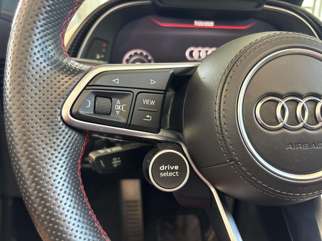 used 2018 Audi R8 car, priced at $128,900