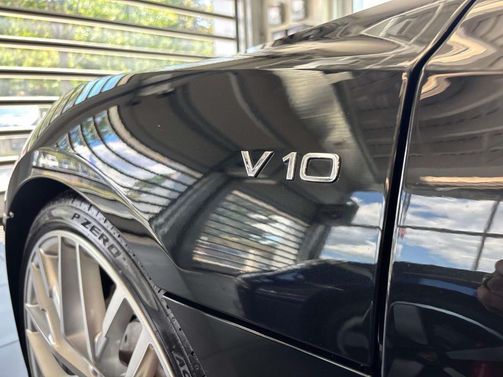 used 2018 Audi R8 car, priced at $128,900