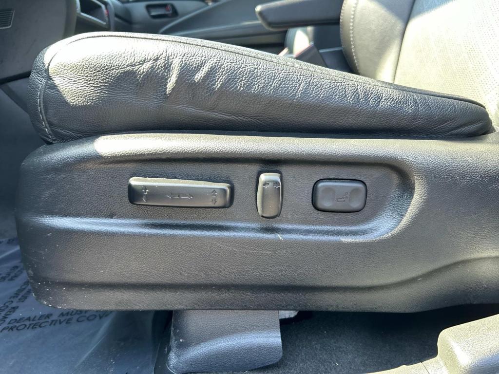 used 2022 Honda Passport car, priced at $37,900
