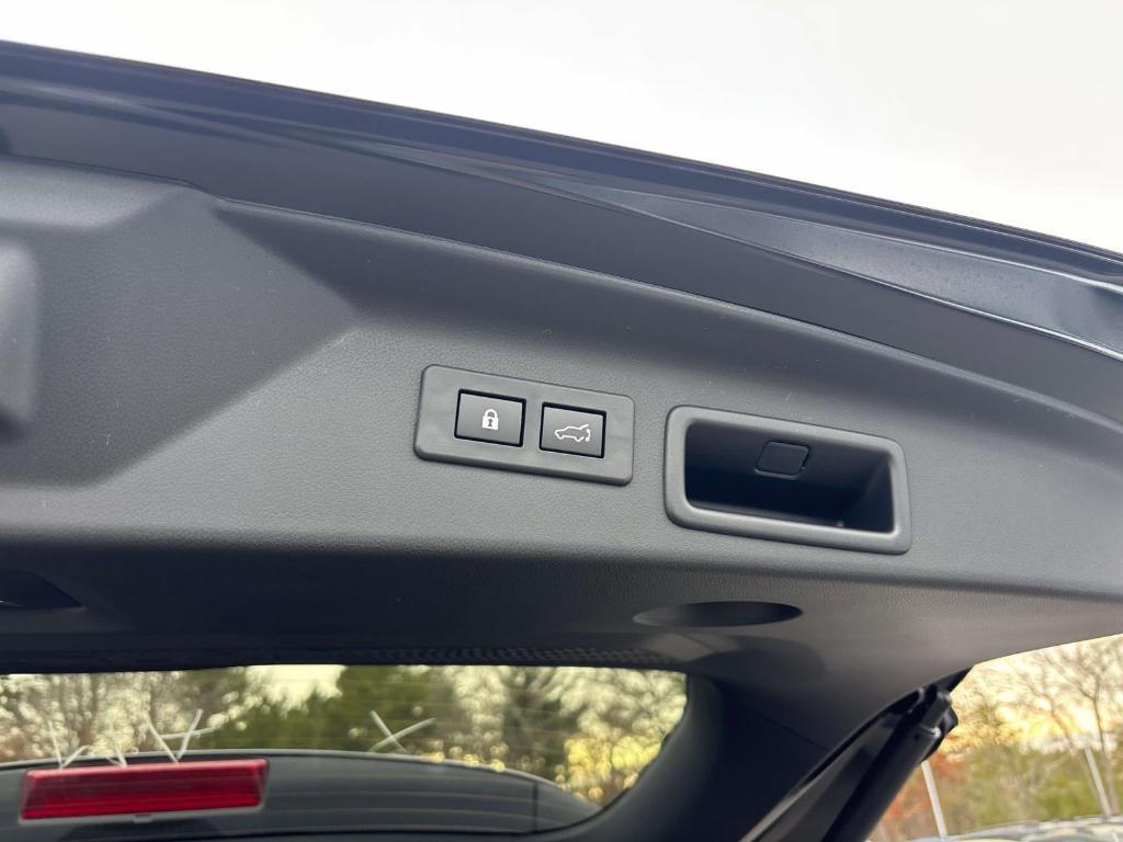 new 2025 Subaru Forester car, priced at $40,438
