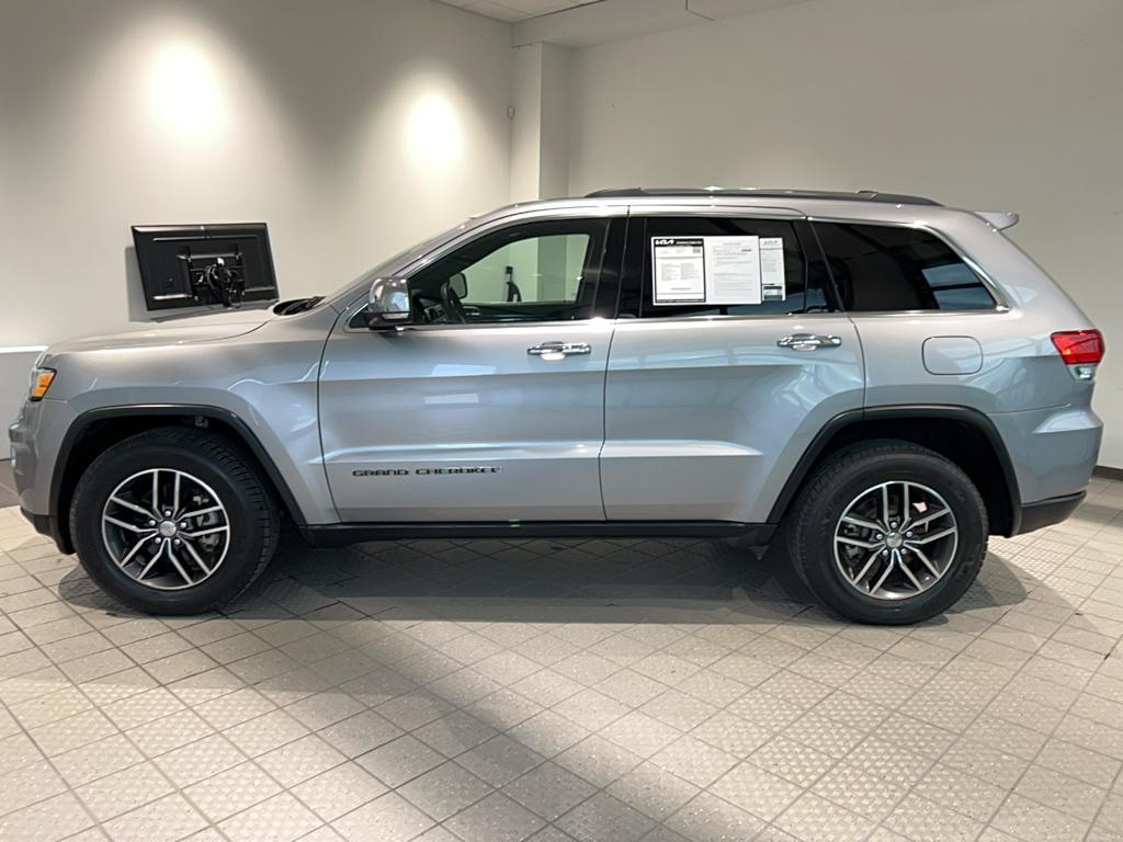 used 2017 Jeep Grand Cherokee car, priced at $18,998