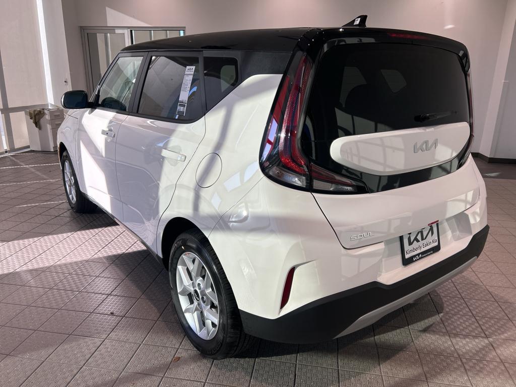 new 2025 Kia Soul car, priced at $22,991